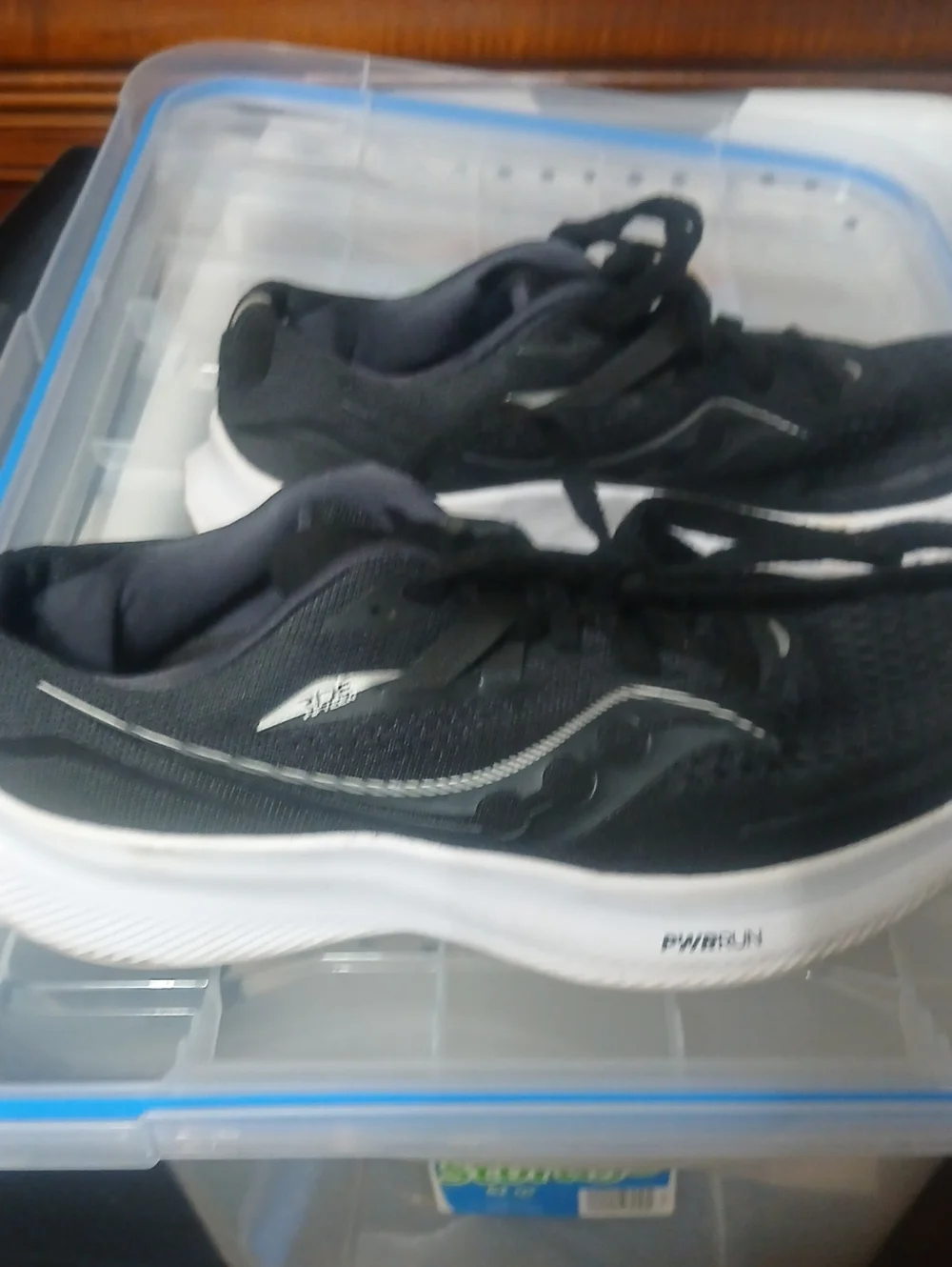Womens Size 8.5 Saucony Running Shoes